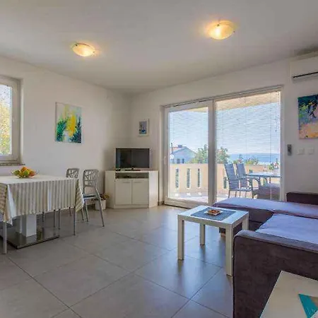 In Crikvenica 14043 Apartment Dramalj