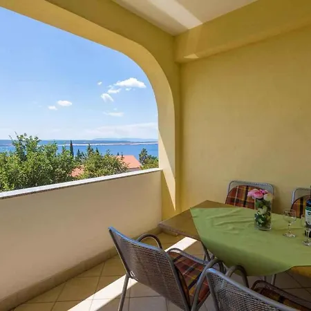 Apartment In Crikvenica 14043